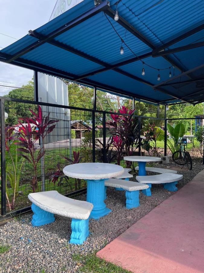 The Sweet Escape Cabinas Hotel Sierpe Екстериор снимка